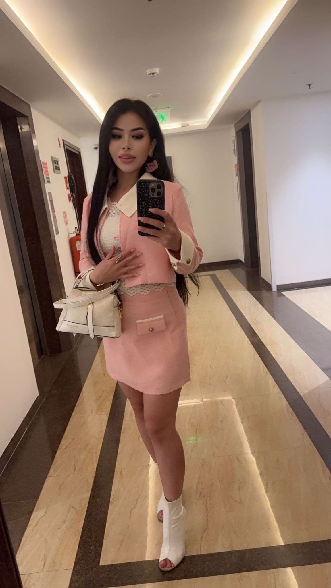 Discreet Russian escorts at Lemon Tree Premier Pune