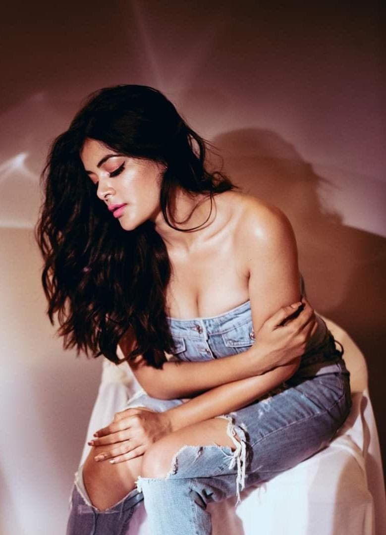 Anastasia elite Russian escort in Chennai