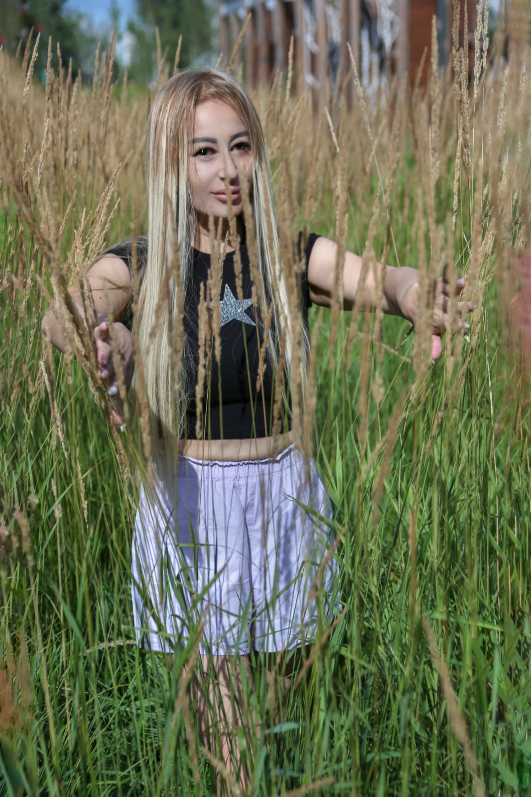 Outdoor Russian escorts in HSR Layout