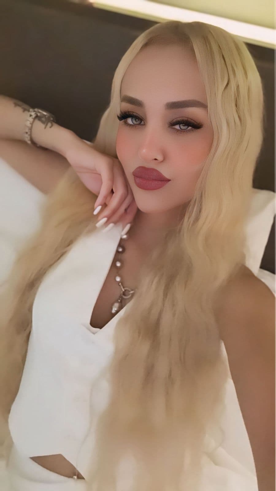 Retreat Russian escorts in Sarjapur Road