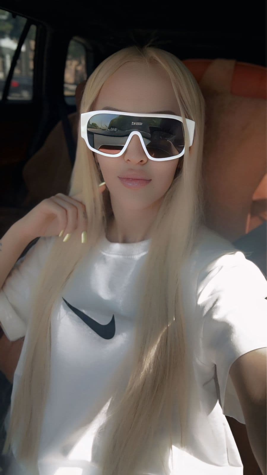 Brewery Russian escorts in Hebbal